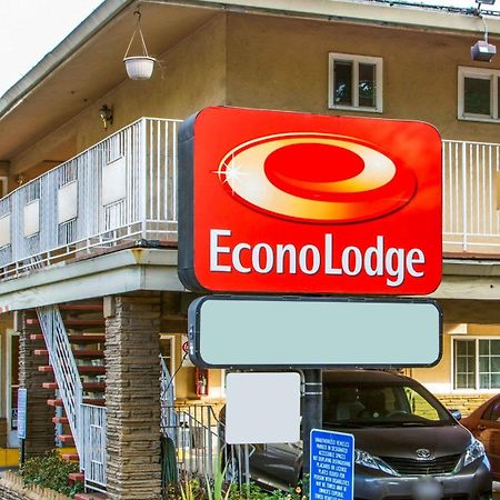 Econo Lodge Sacramento Convention Center Esterno foto