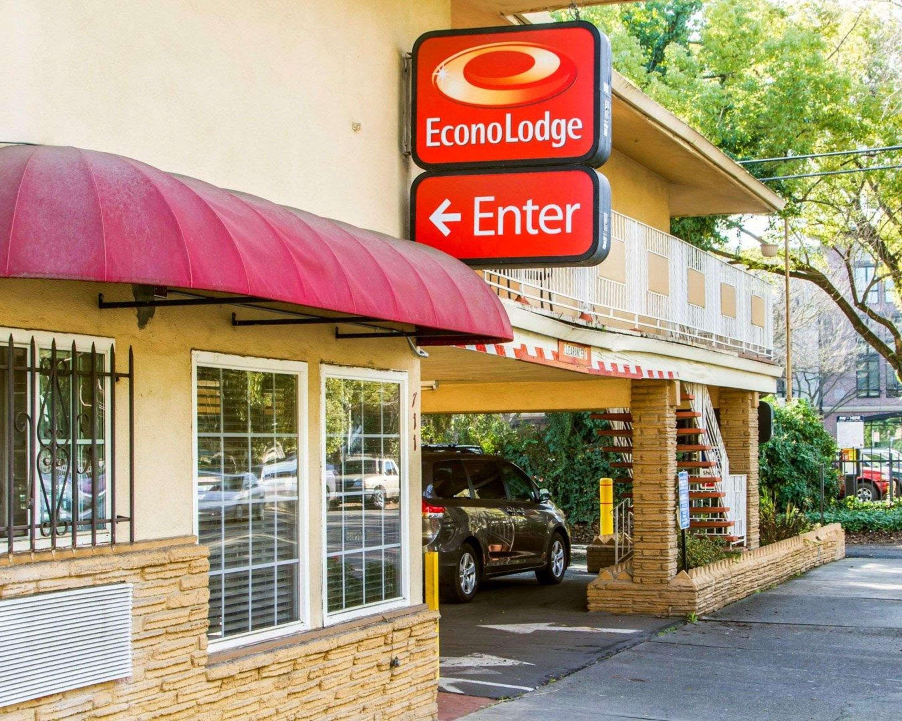 Econo Lodge Sacramento Convention Center Esterno foto