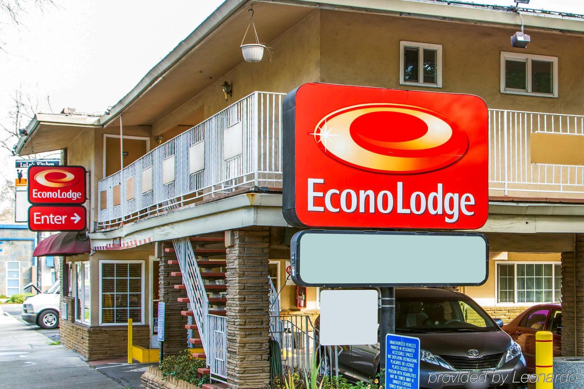 Econo Lodge Sacramento Convention Center Esterno foto